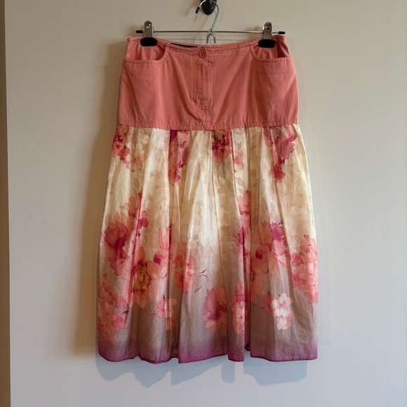 Ann Taylor LOFT Pink Floral Ombré Skirt 4 Feminine Romantic Knee Length Cotton - Picture 4 of 9